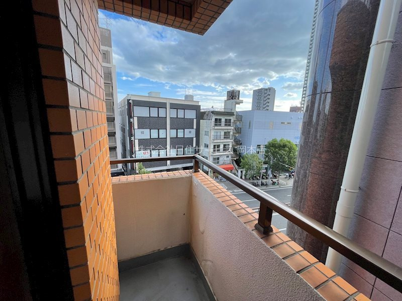 グリーンハイツ御影のバルコニー|南向き撮影、バルコニー