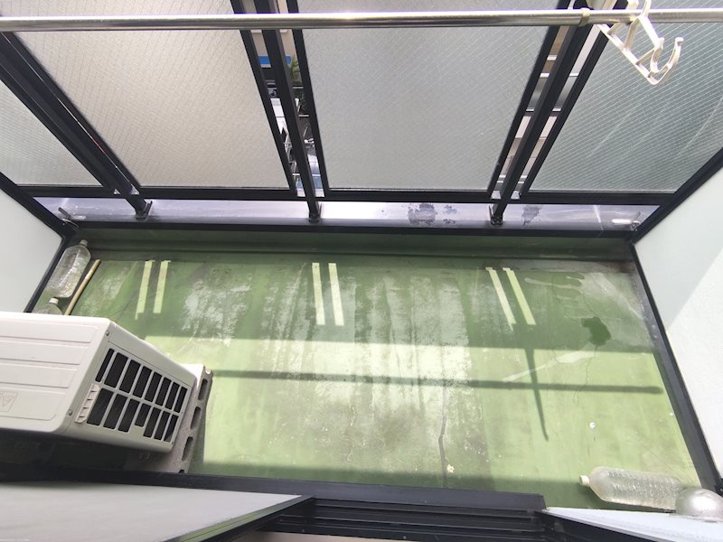 プラタナス・アベニューのバルコニー|外からの目が気にならないバルコニーで洗濯物が干せます