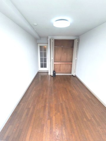 プラタナス・アベニューの居間・リビング|ゆったり過ごせるリビングです