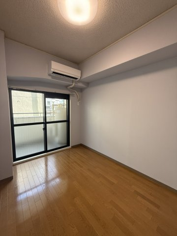 カサベラ岡本の洋室|南向きのお部屋です