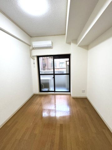 カサベラ岡本の洋室|コンパクトで使いやすい洋室です