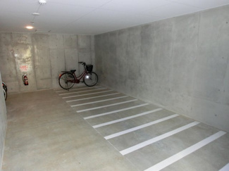 【その他共用部分】 | 駐輪場☆屋根があるので雨風に打たれませんよ～