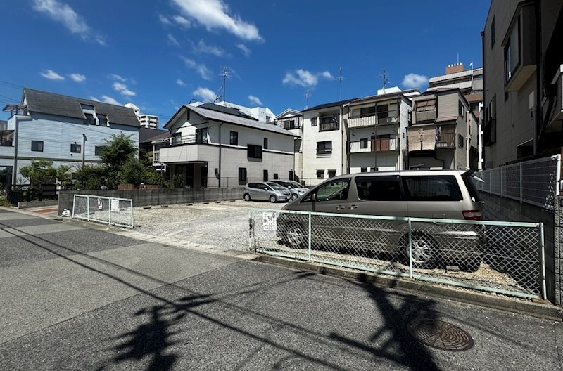 本庄町１丁目土地の前面道路含む現地写真|前面道路含む現地写真です。