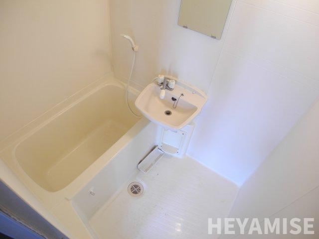 クオーレ中川の浴室|※同間取りの別の階のお部屋の画像です※現況を優先します