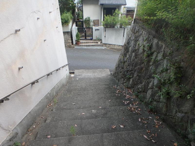 西宮市苦楽園四番町　土地のその他|前面道路含む現地写真