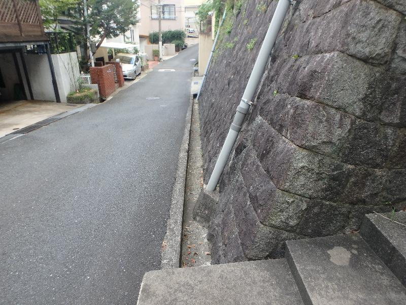 西宮市苦楽園四番町　土地の前面道路含む現地写真|前面道路含む現地写真