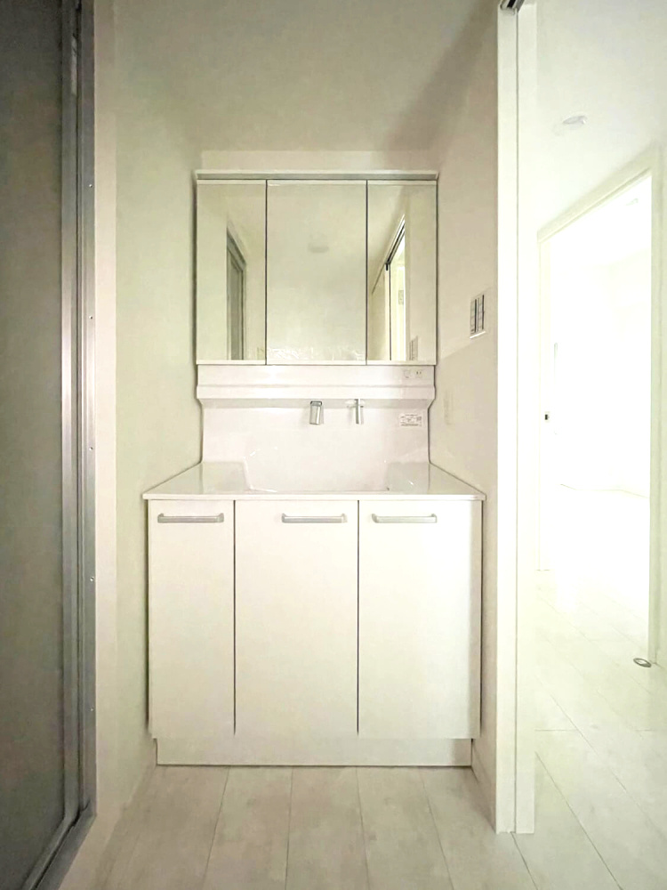 ヴェルドール芦屋の独立洗面台|独立洗面化粧台が付いています