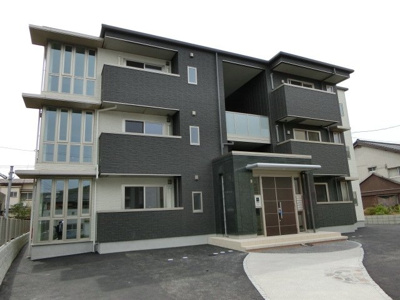 【エントランス】 | ロアーブル七番館