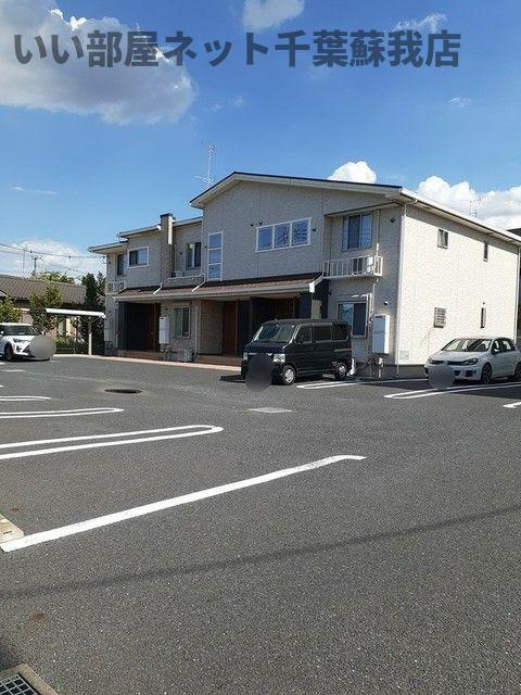 サブリエ　Ａの駐車場