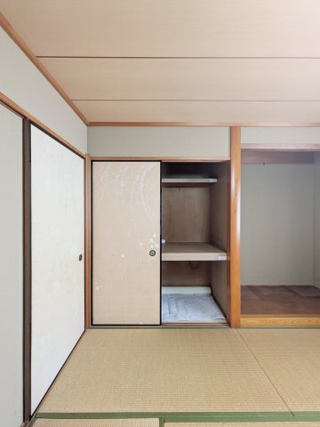 星和台2丁目戸建の和室