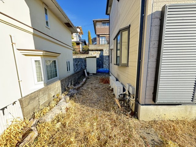 星和台2丁目戸建の庭