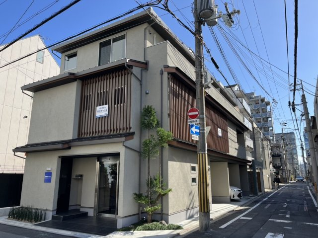 日住京都五条アパートメントの外観