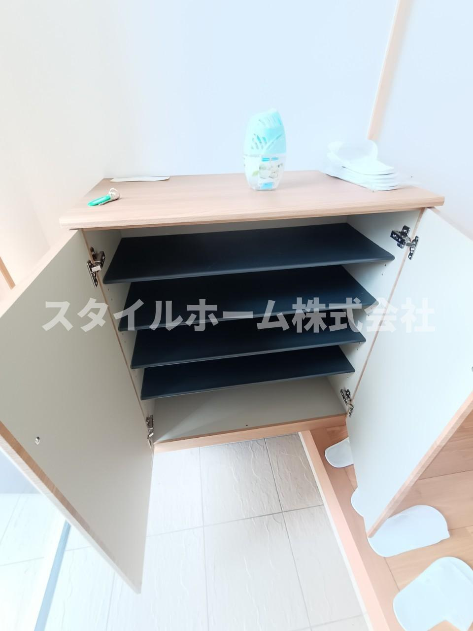 カーサ伊奈駅前の収納