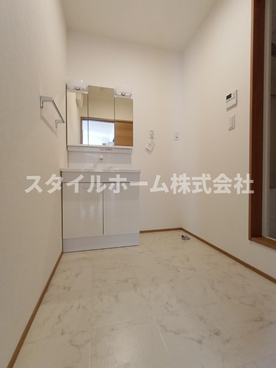 カーサ伊奈駅前の洗面所