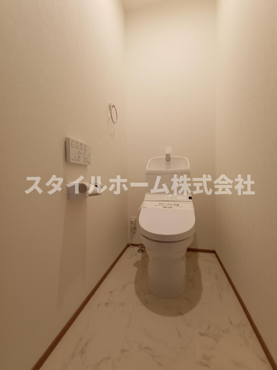 カーサ伊奈駅前のトイレ