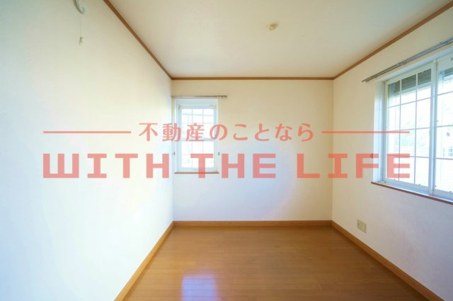 スウィートベル【キャッシュバック対象物件】の洋室|使い勝手のいい洋室です