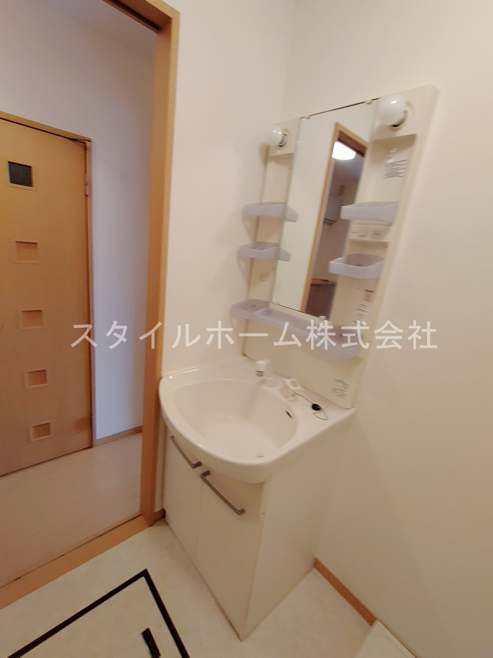 Ｒ３９みなとの洗面所