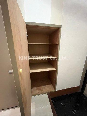 兎我野町聚楽マンションの収納|小物を収納するのに便利です