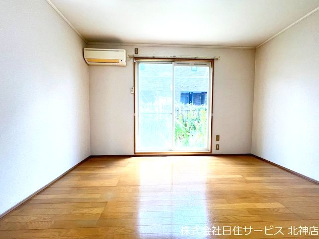 ブランシェ103の居間・リビング|ゆったり過ごせるリビングです