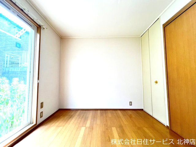 ブランシェの寝室|開放的な寝室です