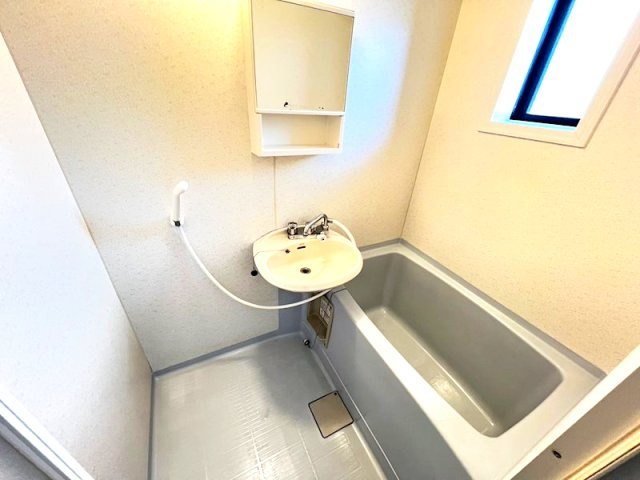 ハイツ北町　101の浴室|ゆったり過ごせるお風呂です