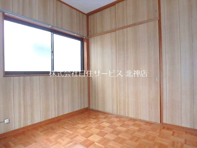 神戸市北区有野町唐櫃の一戸建ての洋室|きれいな洋室です