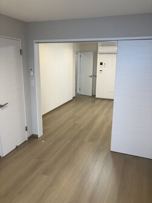 【洋室】 | ウィンズ・パレHANEKO