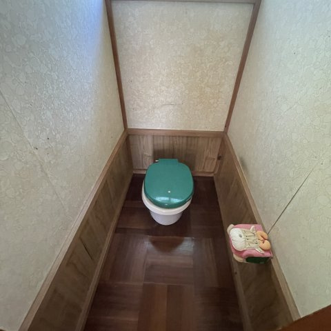 室蘭市本輪西町3丁目12-8アパートのトイレ