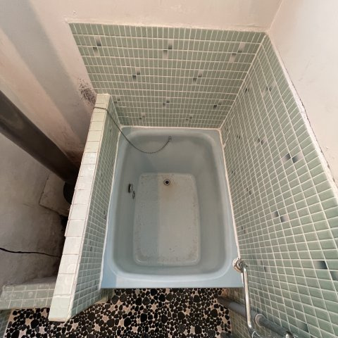 室蘭市本輪西町3丁目12-8アパートの浴室