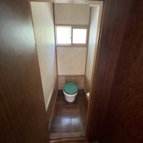 室蘭市本輪西町3丁目12-8アパートのトイレ