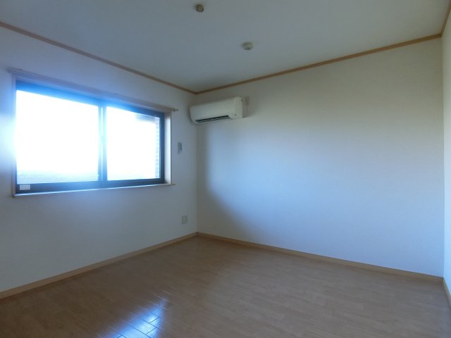 フジパレス皆生の洋室