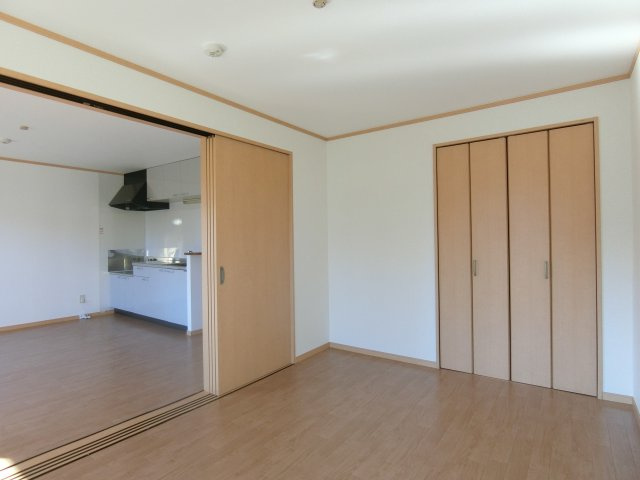 フジパレス皆生の洋室