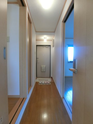 フジパレス皆生の玄関