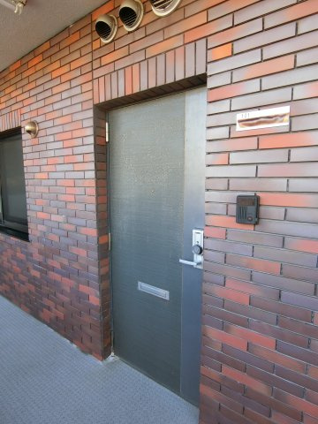 フジパレス皆生の玄関