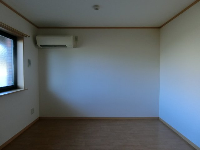 フジパレス皆生の洋室