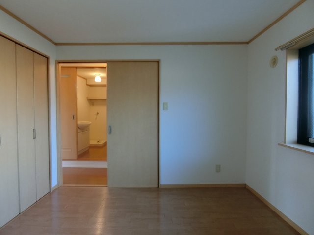 フジパレス皆生の洋室