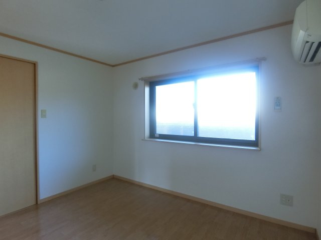 フジパレス皆生の洋室