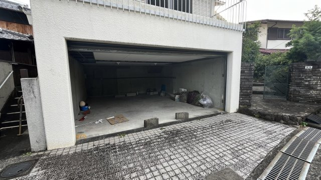吹田市桃山台3丁目　邸宅用地の駐車場