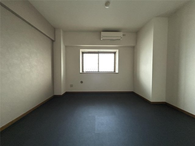R-BLDG03の寝室
