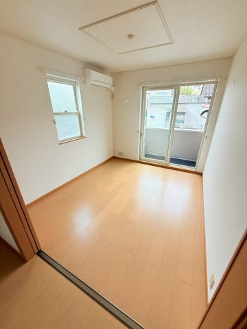 アイリスの内装