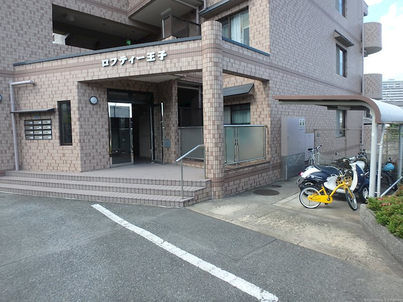 ロフティー王子の駐車場|駐輪場