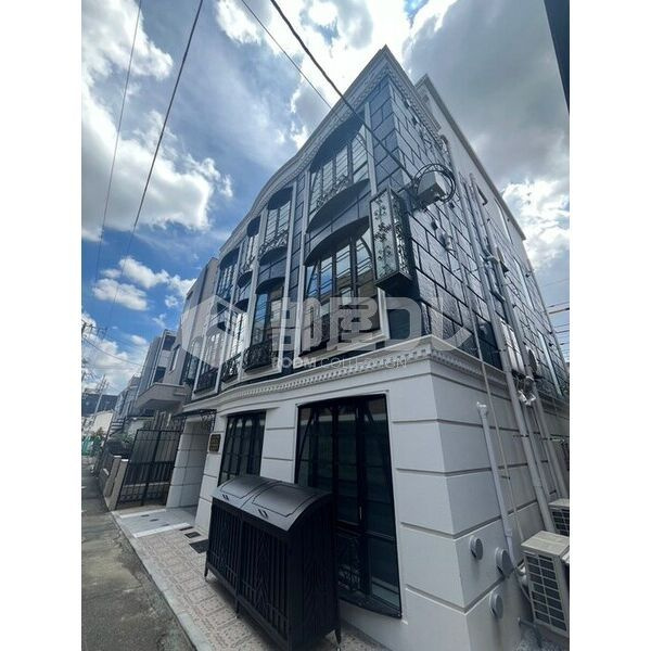 CONTEL明大前の外観