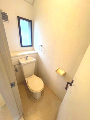 ハピネス千里園のトイレ|シンプルで使いやすいトイレです