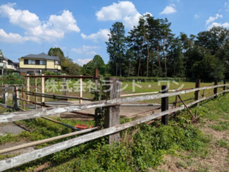 【外観】 | 入間市新光 | 第一種住居地域につき使用用途は様々です（医療・介護施設用地・分譲住宅・事業用地など）