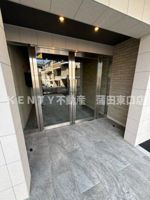 【エントランス】 | MA-RO羽田 | 建物の内部です