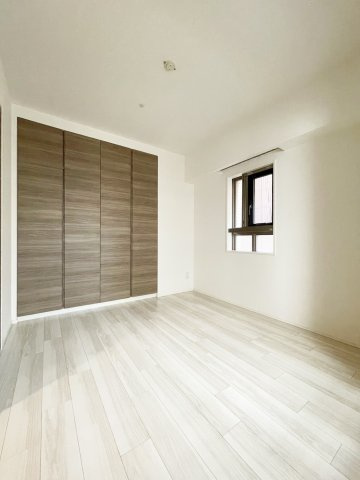 ザ・テラス京都グランターミナルの洋室|ゆったりした洋室です