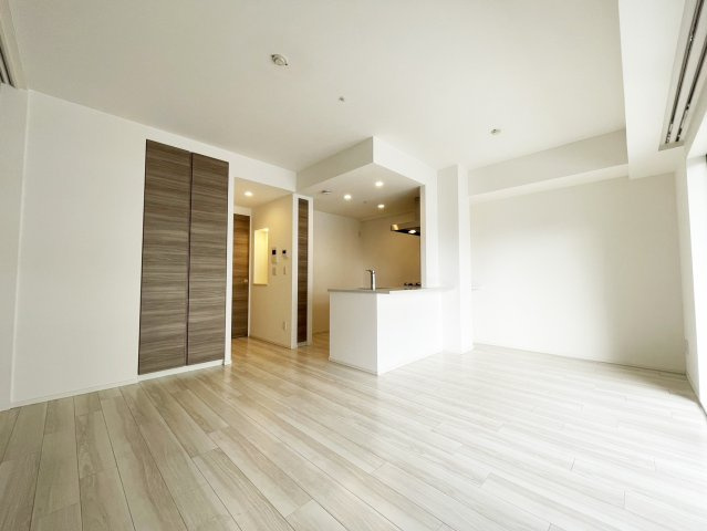 ザ・テラス京都グランターミナルの居間・リビング|使いやすい居間です