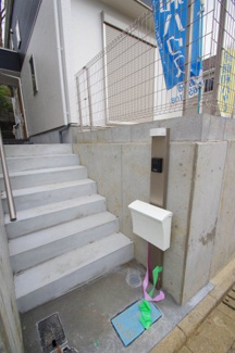 【エントランス】