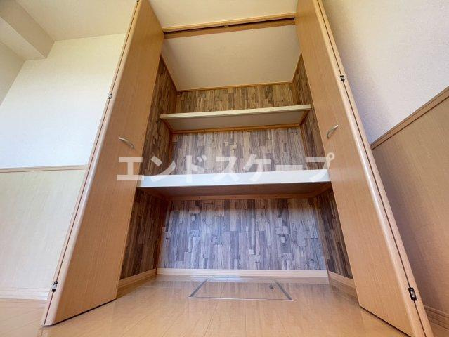 グリーンハウスBの収納|高崎、前橋エリアのお部屋探しはエンドスケープまで！お客様の理想お聞かせ下さい♪