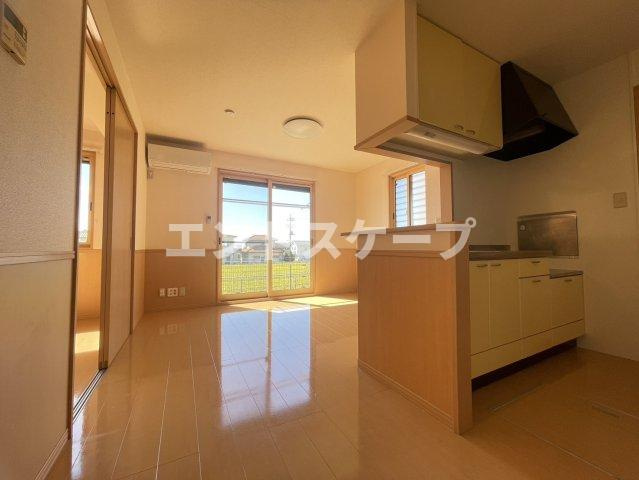 グリーンハウスBの居間・リビング|高崎、前橋エリアのお部屋探しはエンドスケープまで！お客様の理想お聞かせ下さい♪